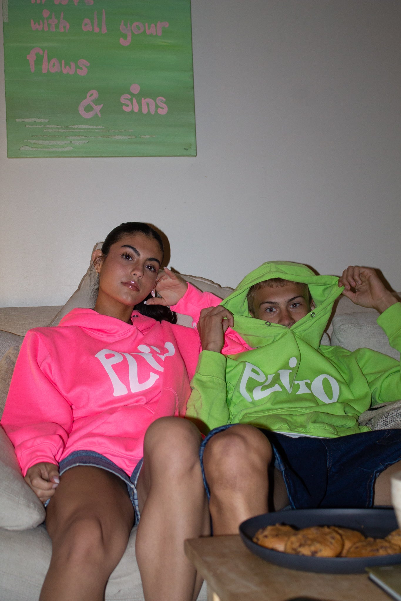 LIME WAVY LOGO HOODIE