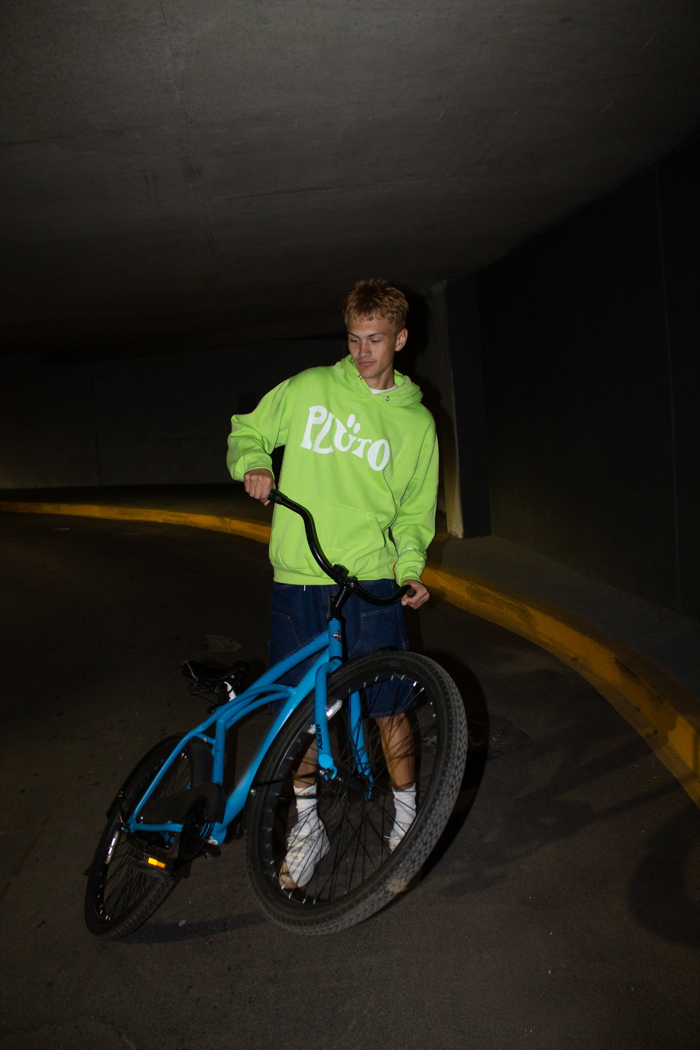 LIME WAVY LOGO HOODIE