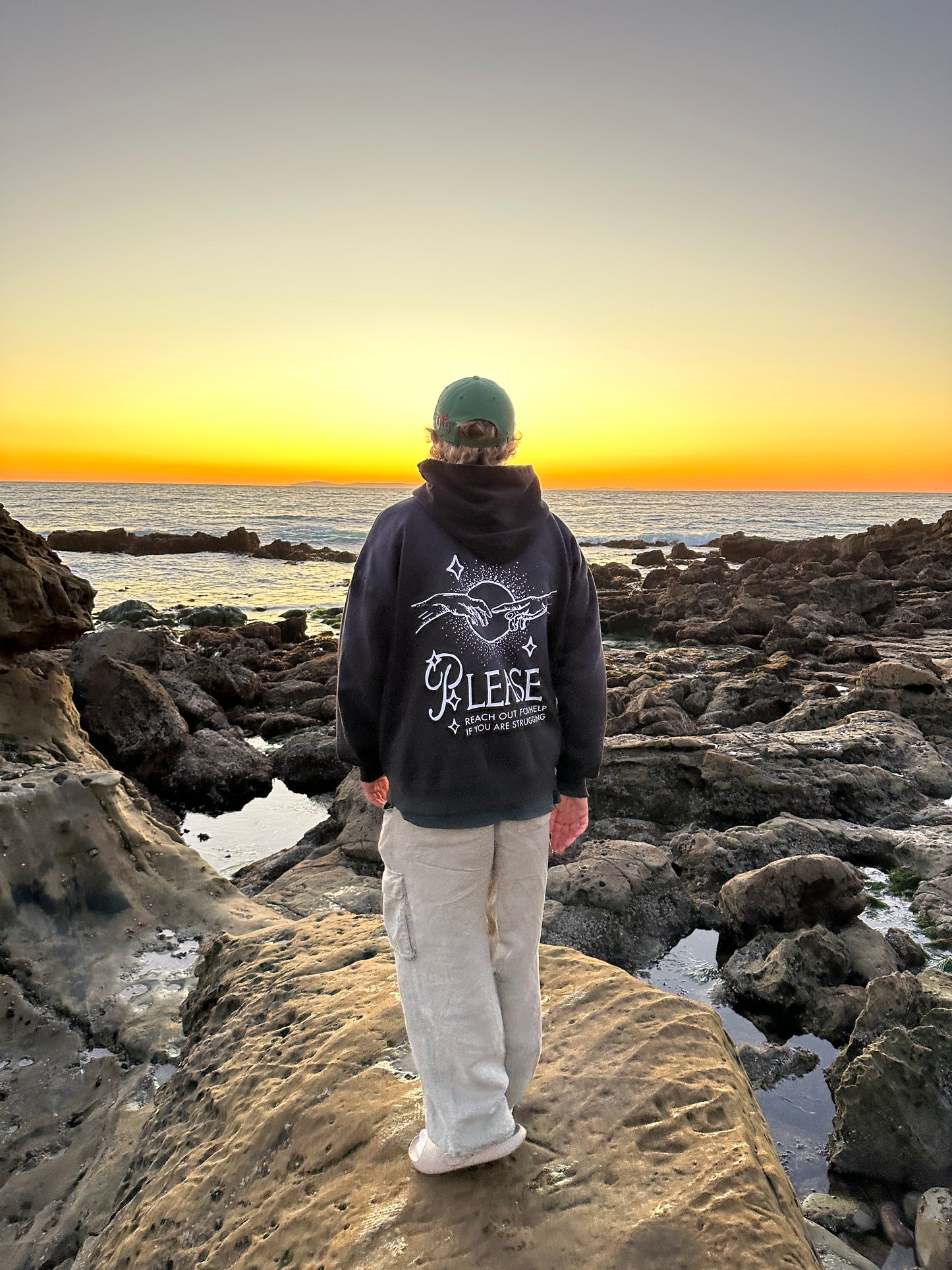 BLACK REACH OUT HOODIE