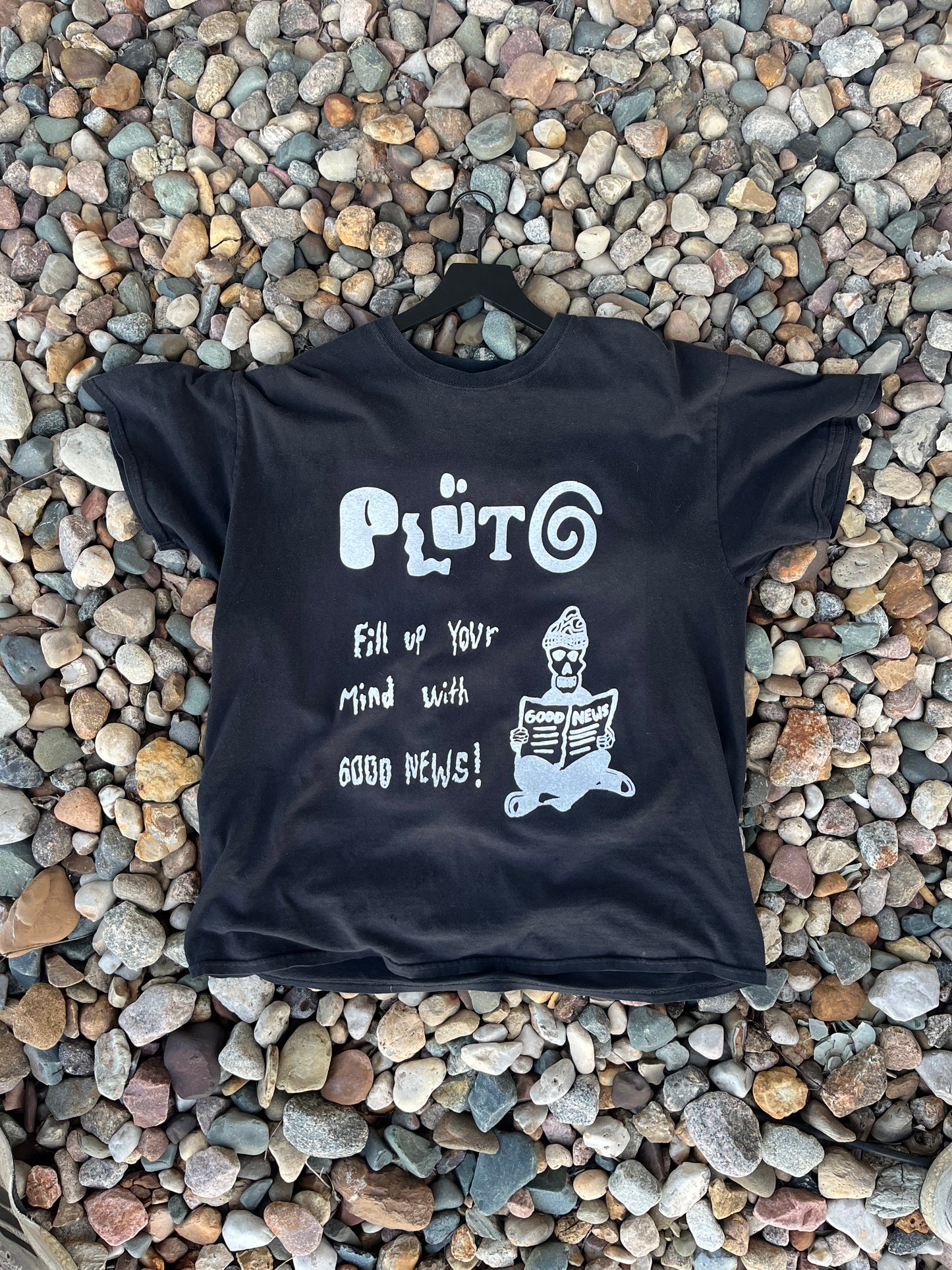 FILL YOUR MIND TEE