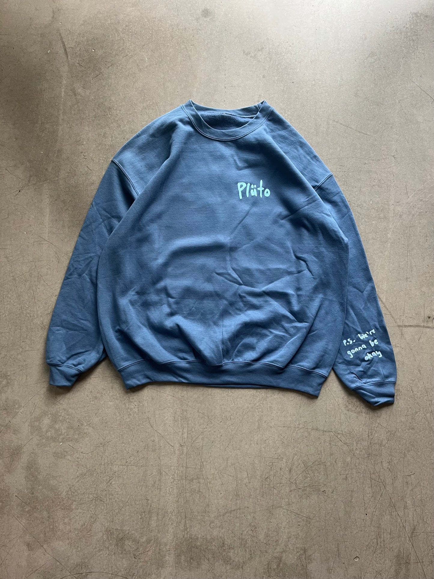 LOVE LETTER CREWNECK