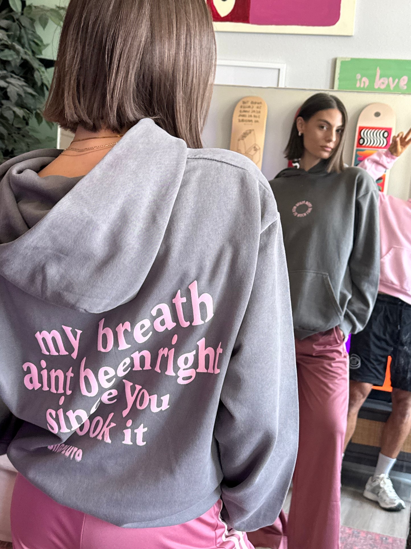 CHARCOAL BREATHLESS HOODIE