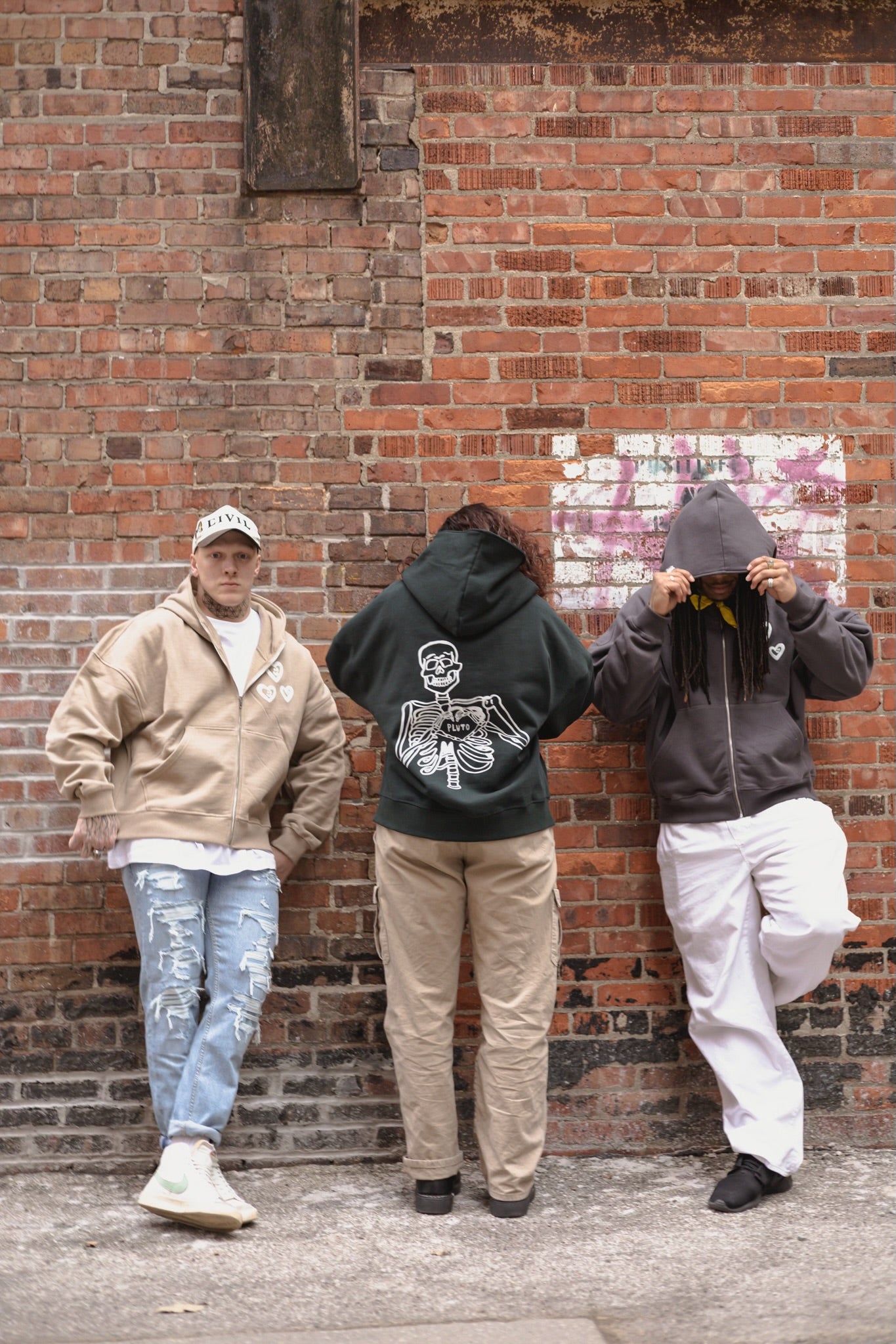LOVE ZIP UP HOODIE SAND