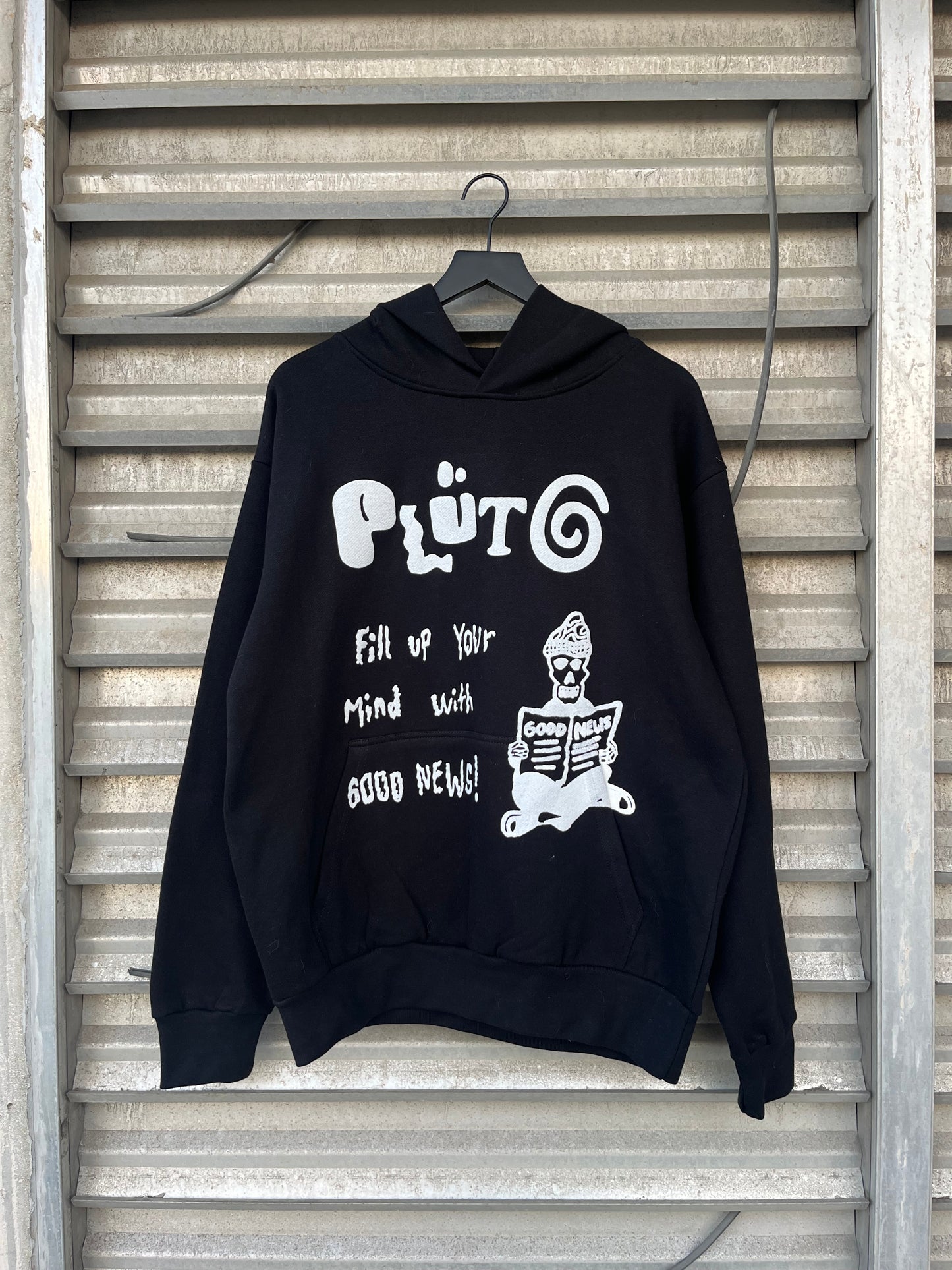FILL YOUR MIND HOODIE