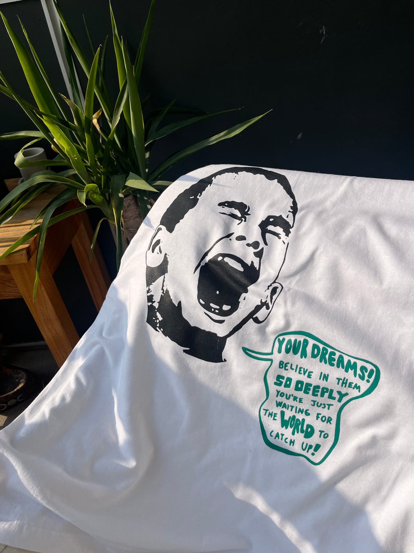 DREAMS TEE