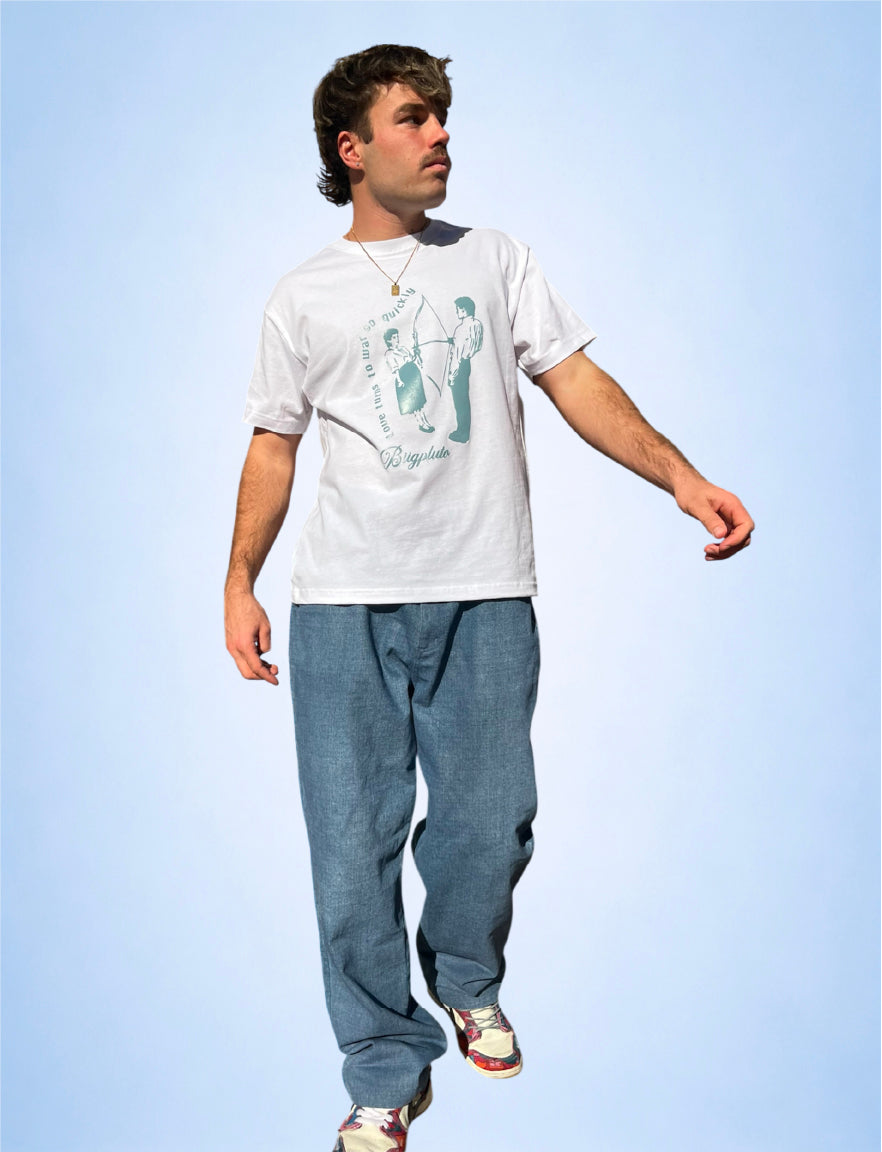 WHITE LOVE IS WAR TEE