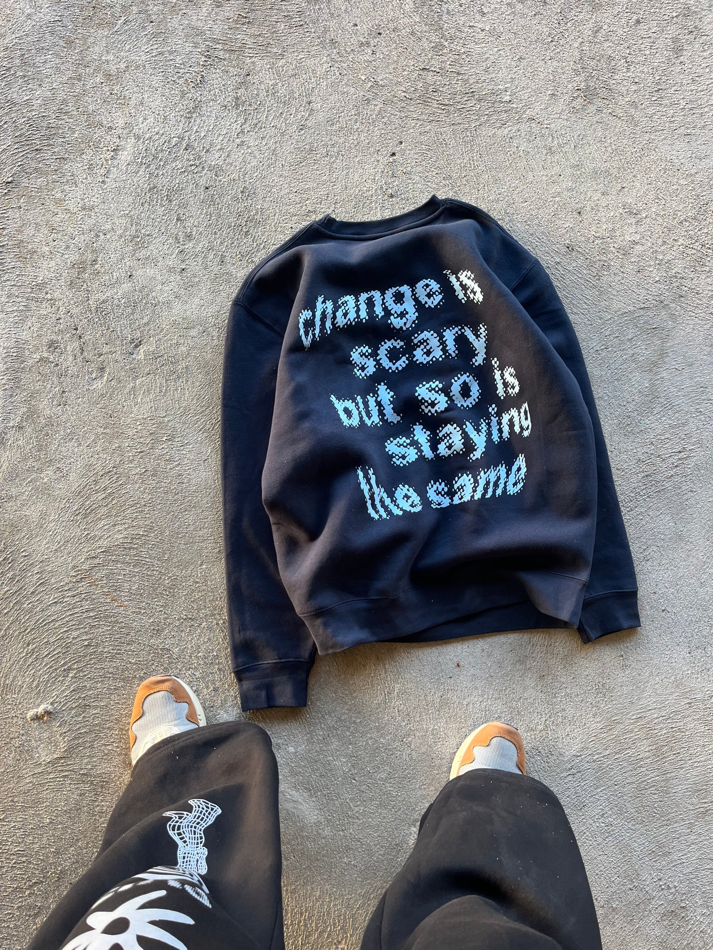 CHANGE NAVY CREW