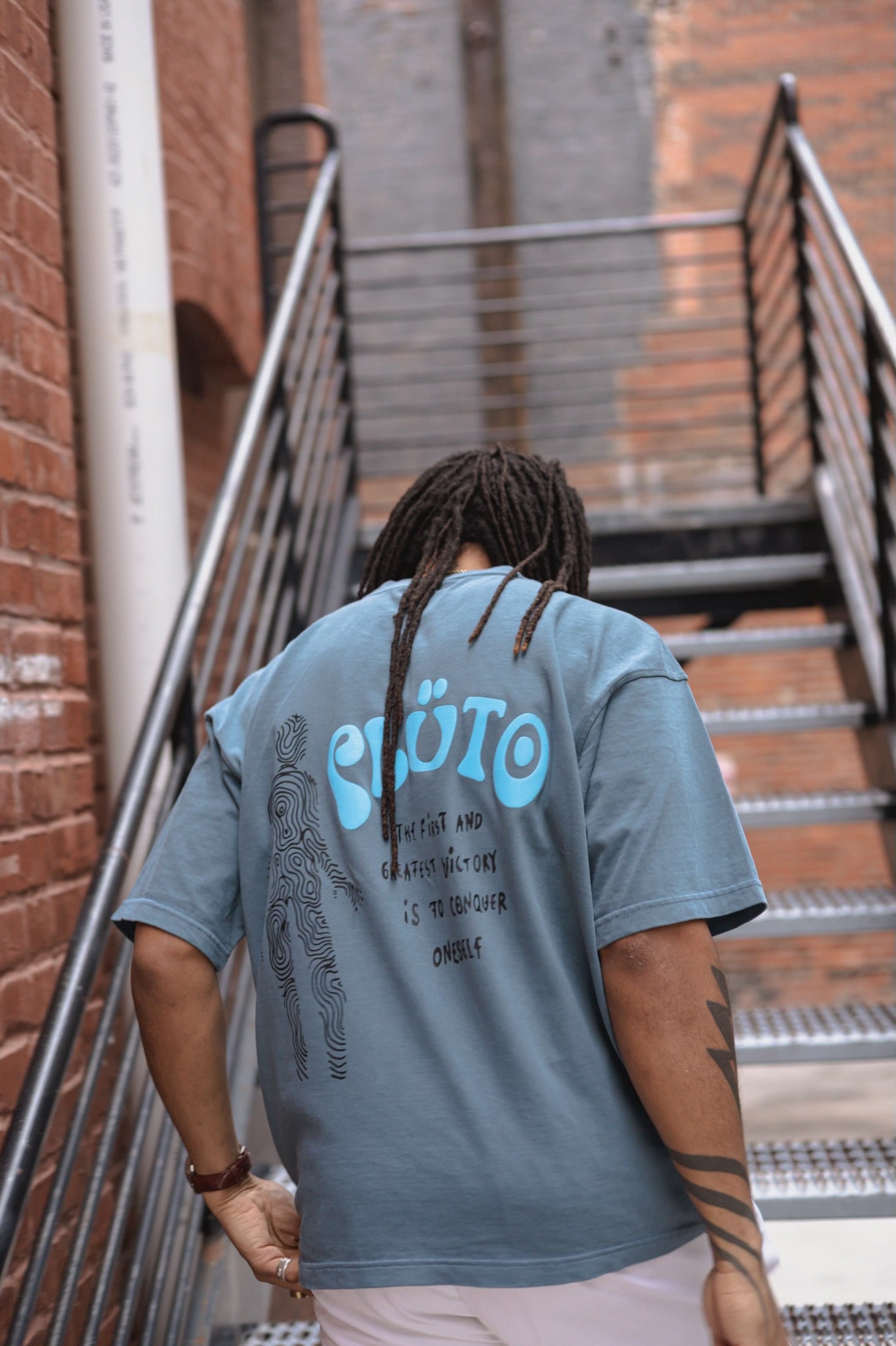 KNOW YOURSELF TEE SLATE