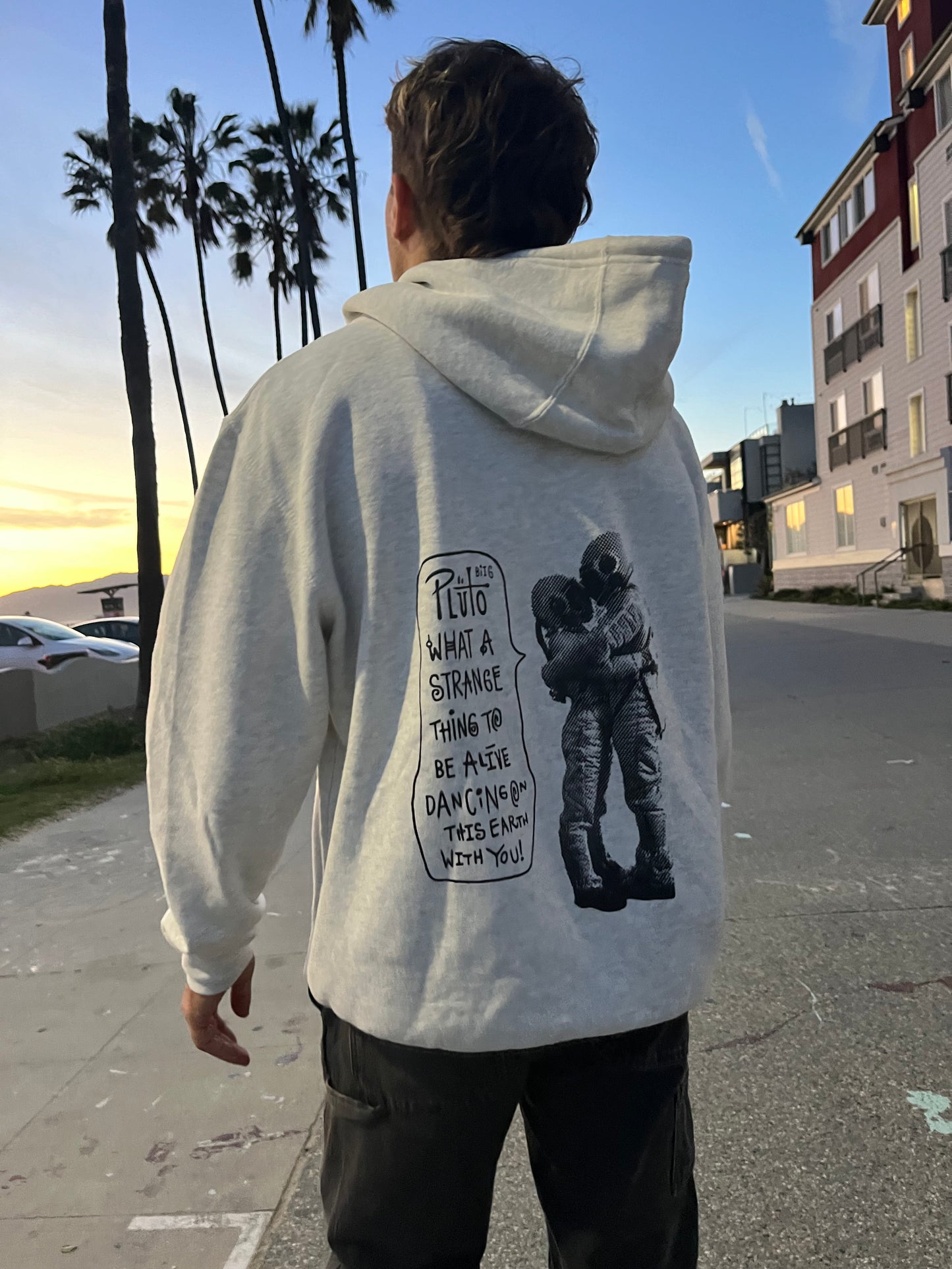MYSTERY ZIP UP