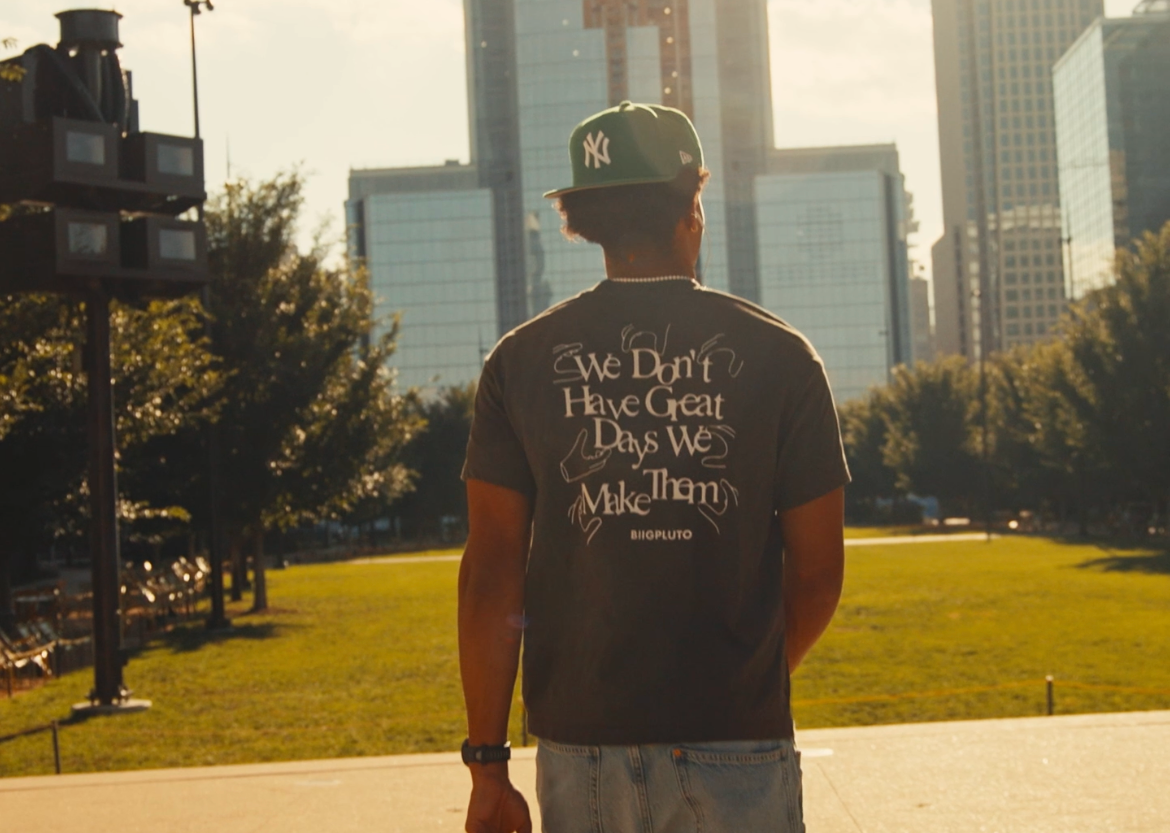 GREAT DAYS TEE