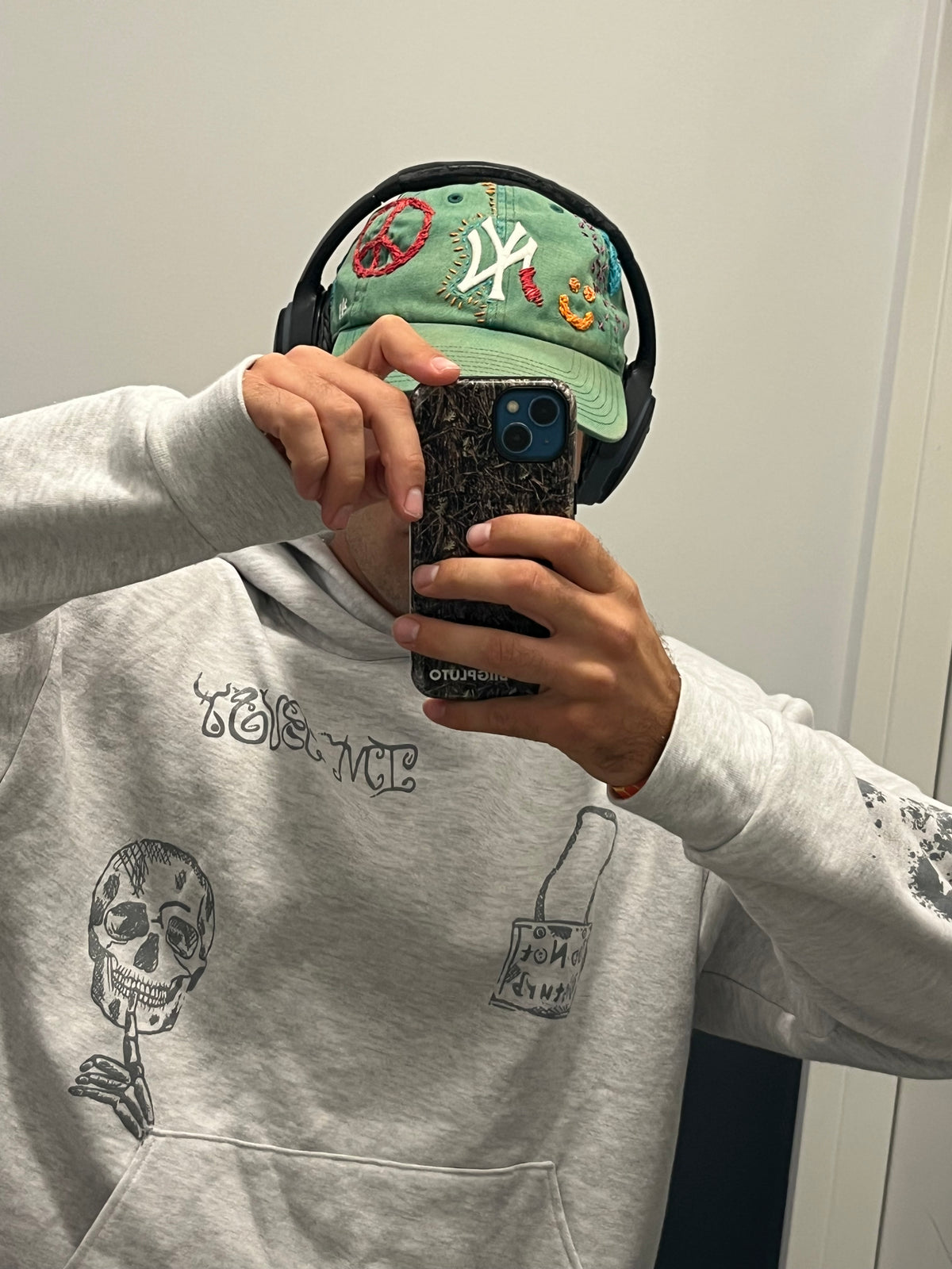 “BUSY” HEATHER HOODIE