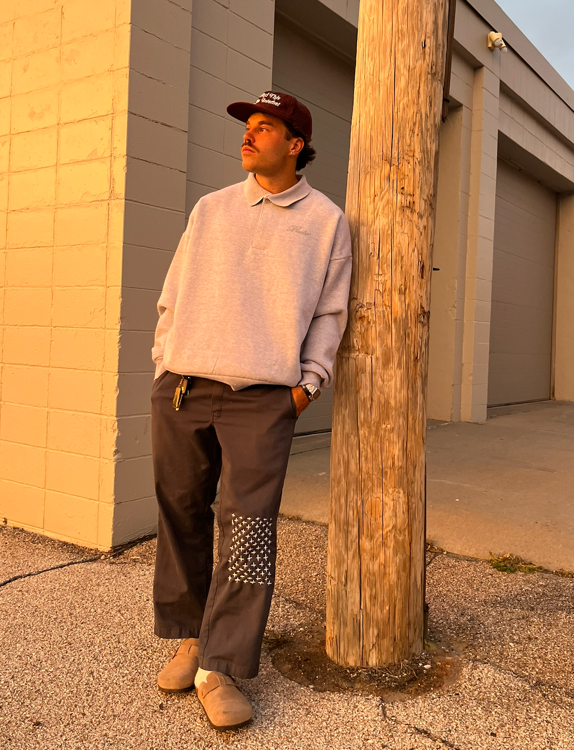 GREY COLLARED CREW